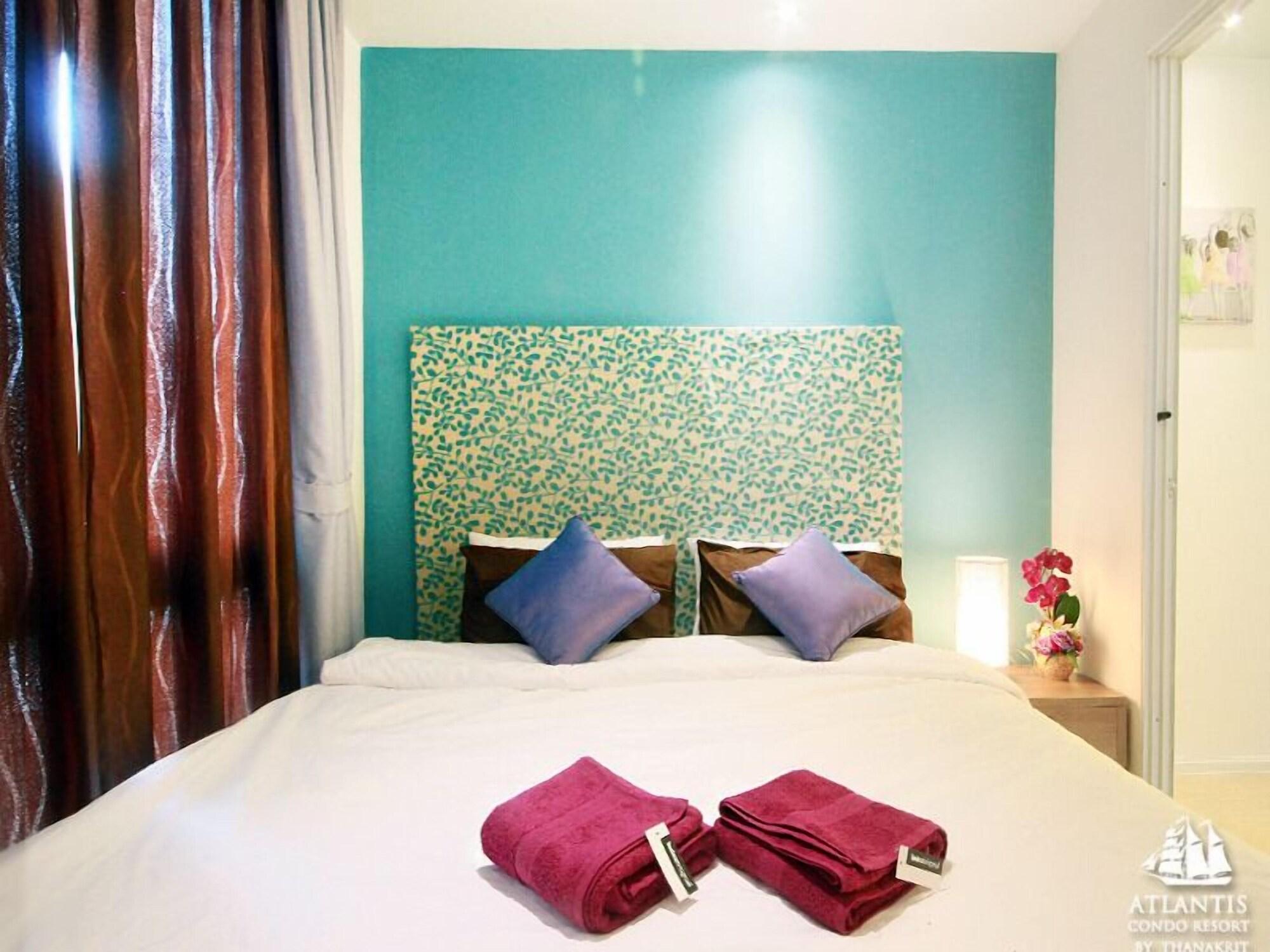 Atlantis Condo & Water Park Pattaya By The Sea Екстер'єр фото